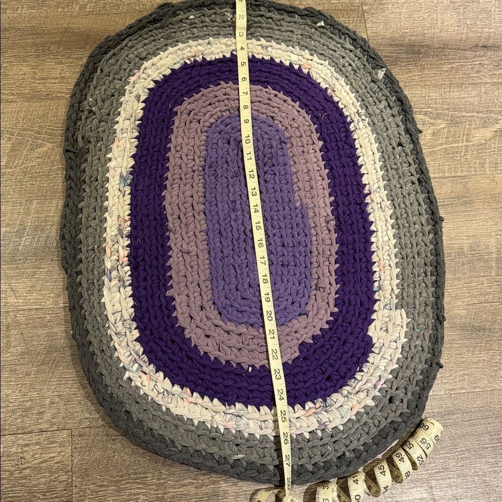 Mom's Up cycled Rug-‎ Made With 💕 - Picture 3 of 3